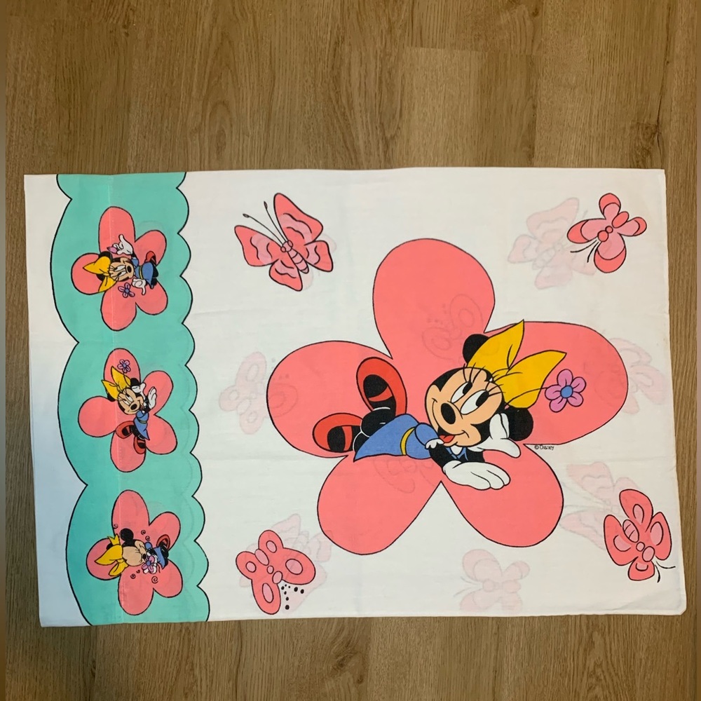 3/$25 VTG Disney Minnie Mouse Daisy Floral Cartoon Character Pillowcase Fabric